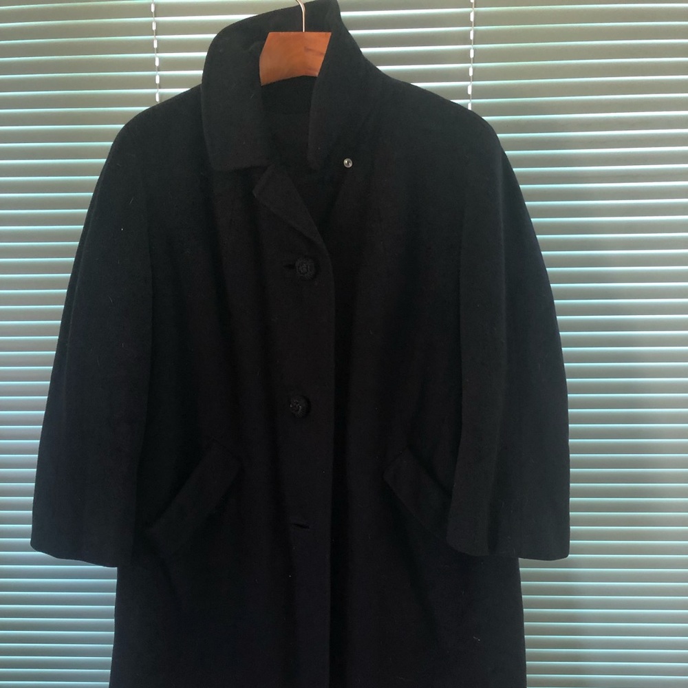 100% imported cashmere hand tailored black coat!